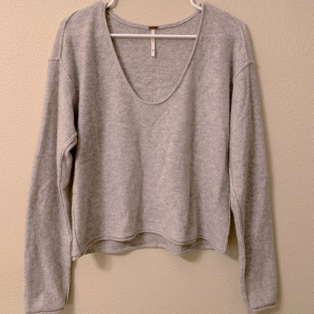 Free People 100% Cashmere sweater